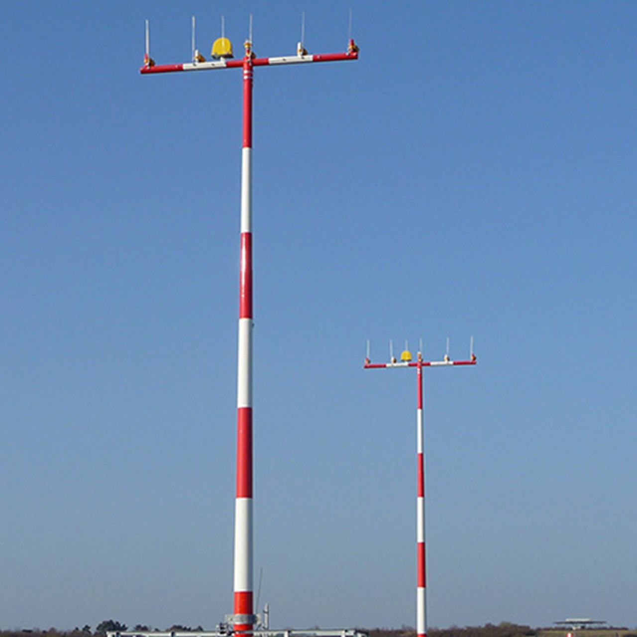 FEP_GFK_Flugfeldbefeuerung_1280x1280